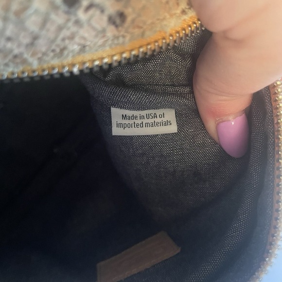 Clare V. Midi Sac Camel Snake Embossed Leather Crossbody Bag Tan Reptile EUC - Picture 6 of 14